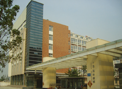 我們是淄博市地區(qū)專(zhuān)業(yè)的樓宇對(duì)講系統(tǒng)產(chǎn)品供應(yīng)商，提供高品質(zhì)的產(chǎn)品和優(yōu)質(zhì)的服務(wù)。我們的樓宇對(duì)講系統(tǒng)產(chǎn)品具有穩(wěn)定性、可靠性和安全性，適用于各種不同類(lèi)型的樓宇，包括住宅、商業(yè)、工業(yè)等。我們的產(chǎn)品具有多種功能，如語(yǔ)音對(duì)講、視頻監(jiān)控、門(mén)禁控制等，可以滿(mǎn)足客戶(hù)的不同需求。